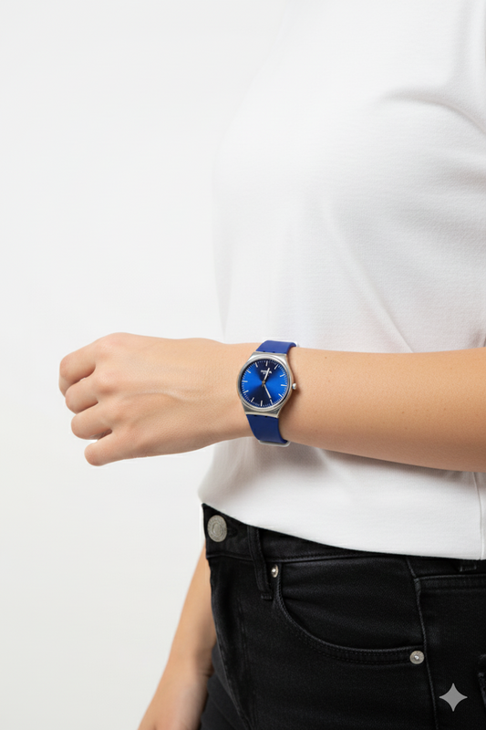 Montre Swatch Swiss Classique – Cadran Bleu Marine | Bracelet Silicone Bleu & Blanc | DABSHY